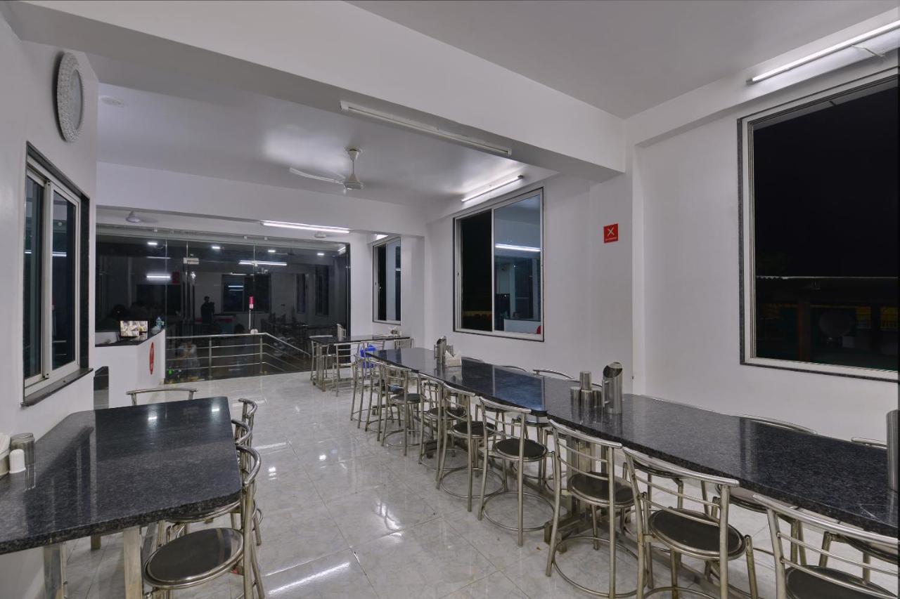斯波特昂62429阿育王酒店 Bilāspur 外观 照片